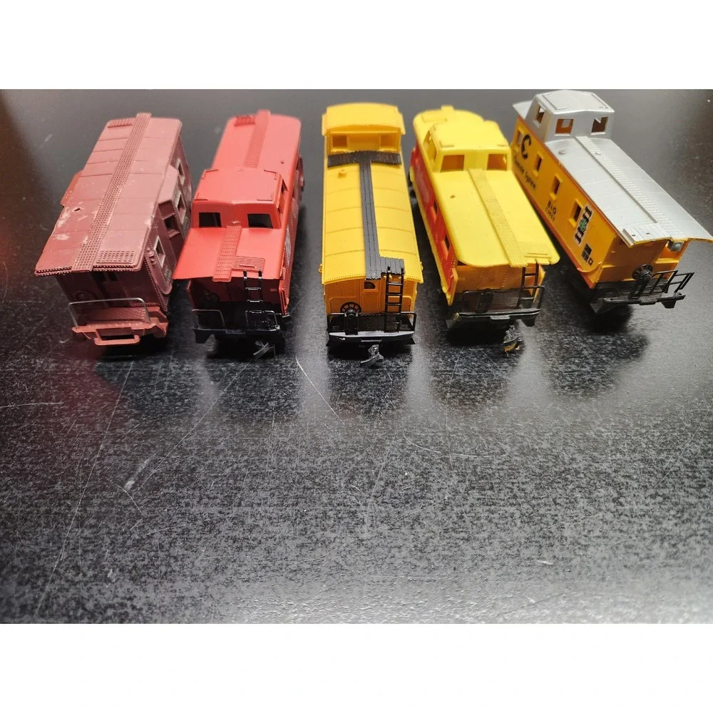 Various ho scale
